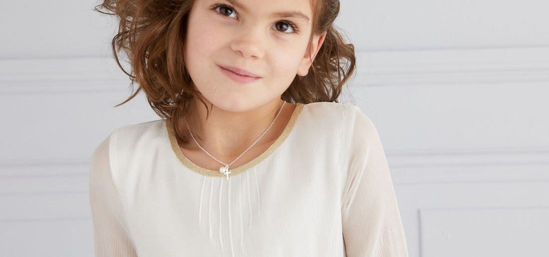 A Godparent’s Guide to First Holy Communion Gifts for a Goddaughter