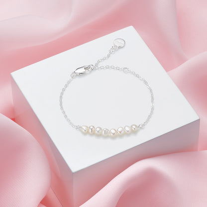 Bobble Belle Pearl Bracelet