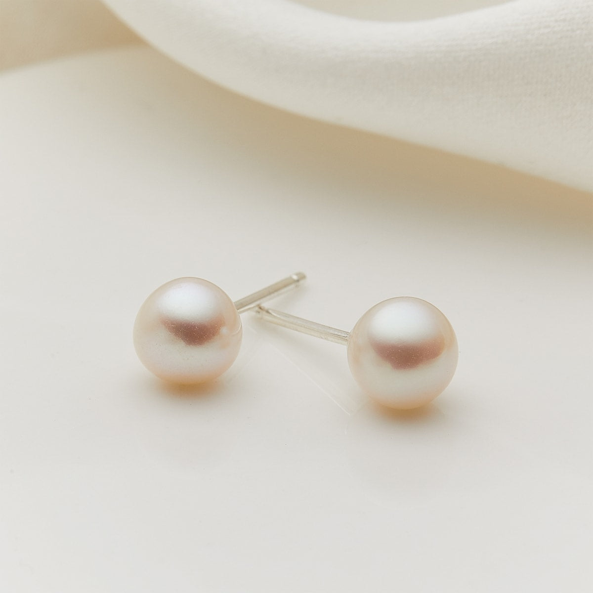 Freshwater Pearl Stud Earrings