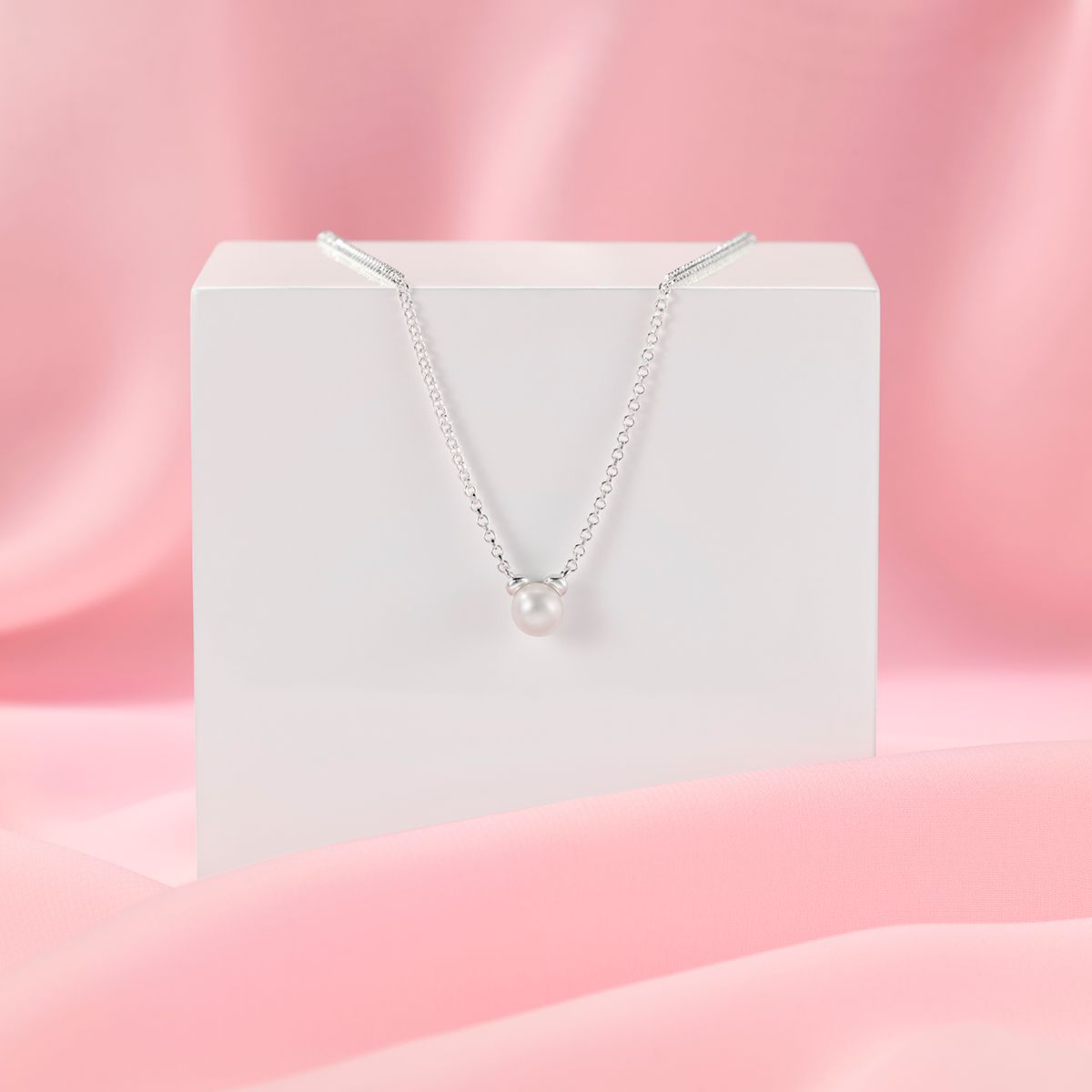 Bear Necklace