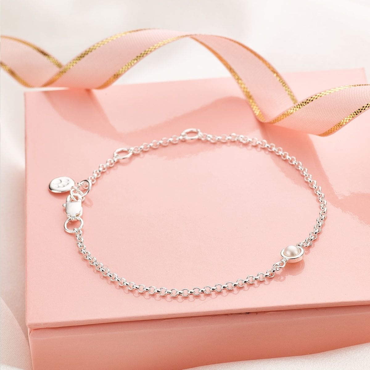 Pearl June Birthstone Bracelet