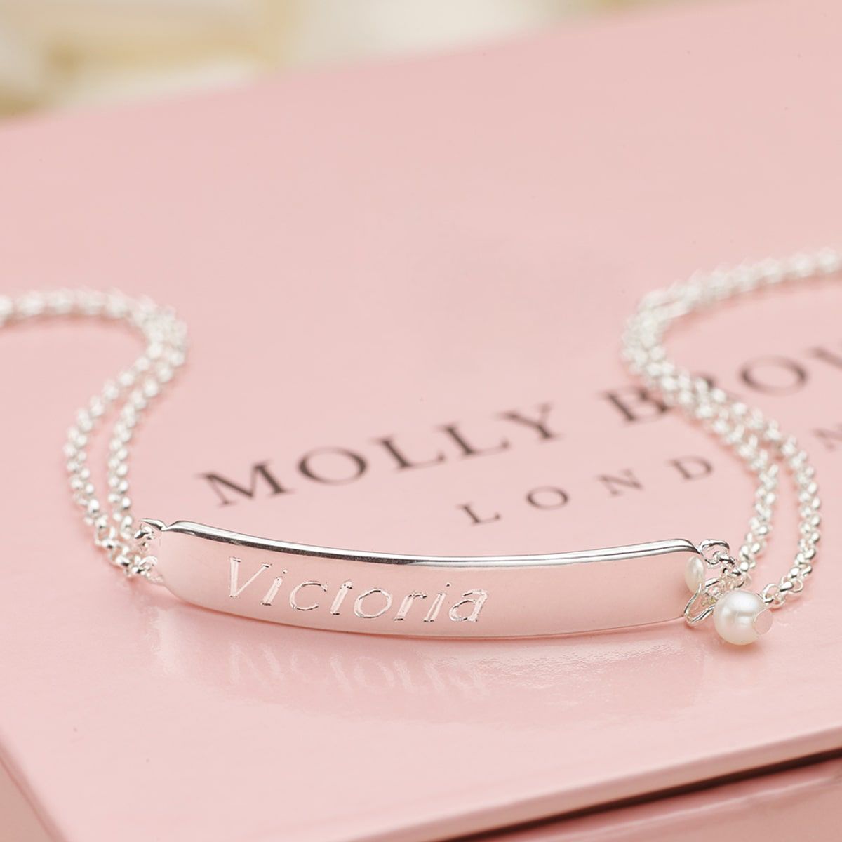 Christening bracelets hot sale for baby girl