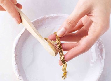 How to Clean Jewelry at Home