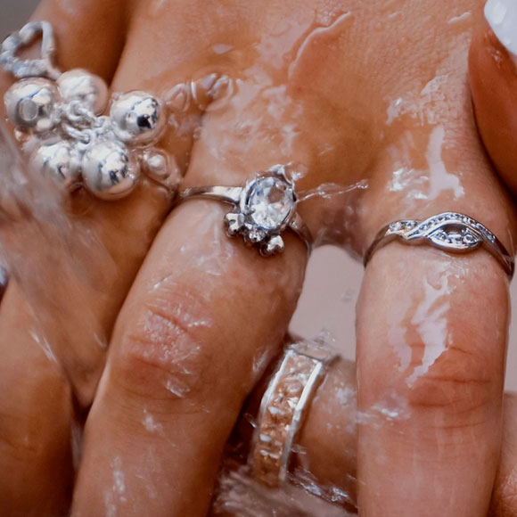 How to Clean Jewelry at Home