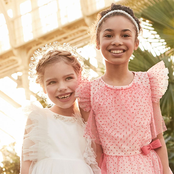 Top First Holy Communion Gifts for Her in 2022