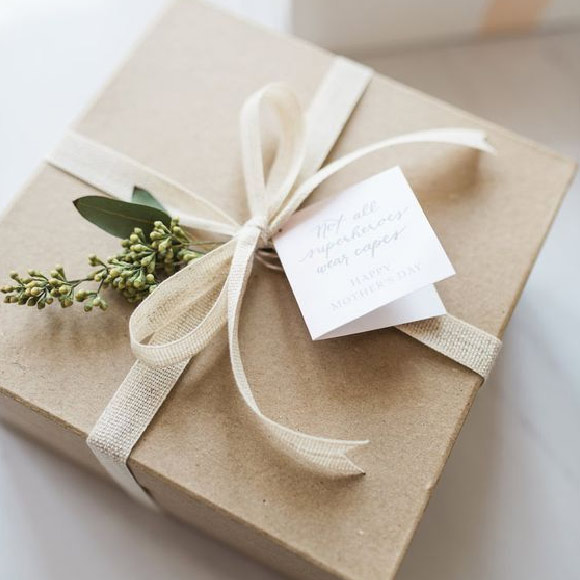 Gorgeous Gift Wrapping Ideas for That Special Gift